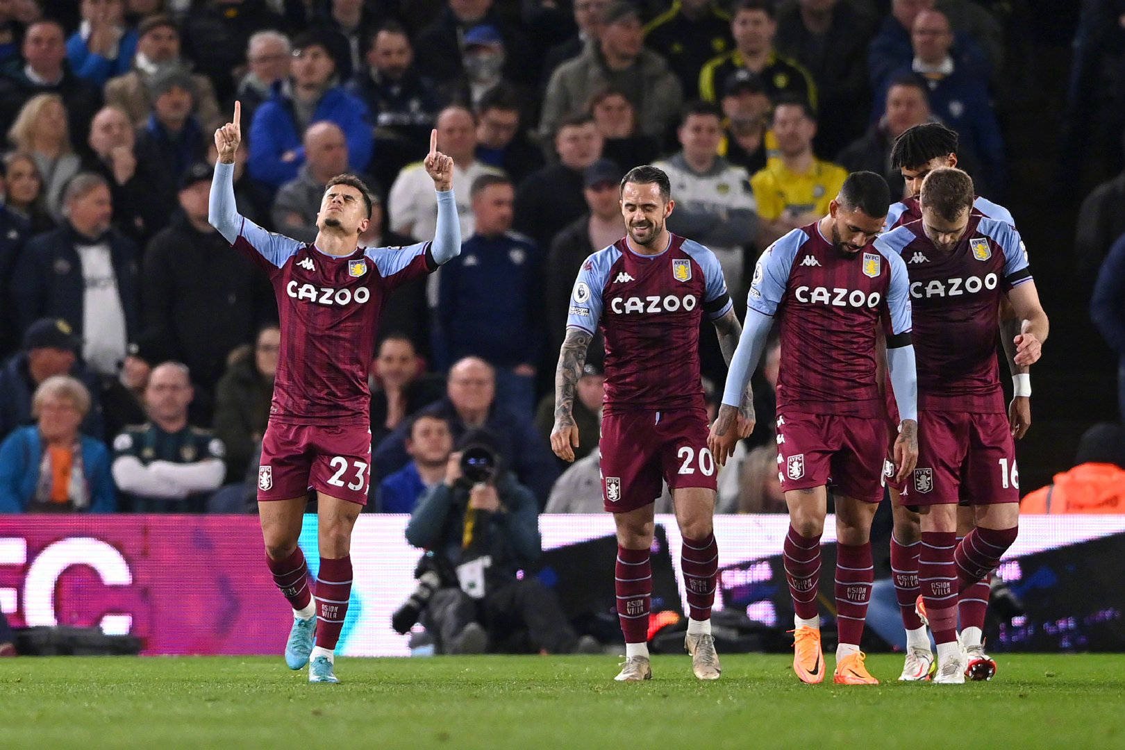 展现了他一 展现了他一