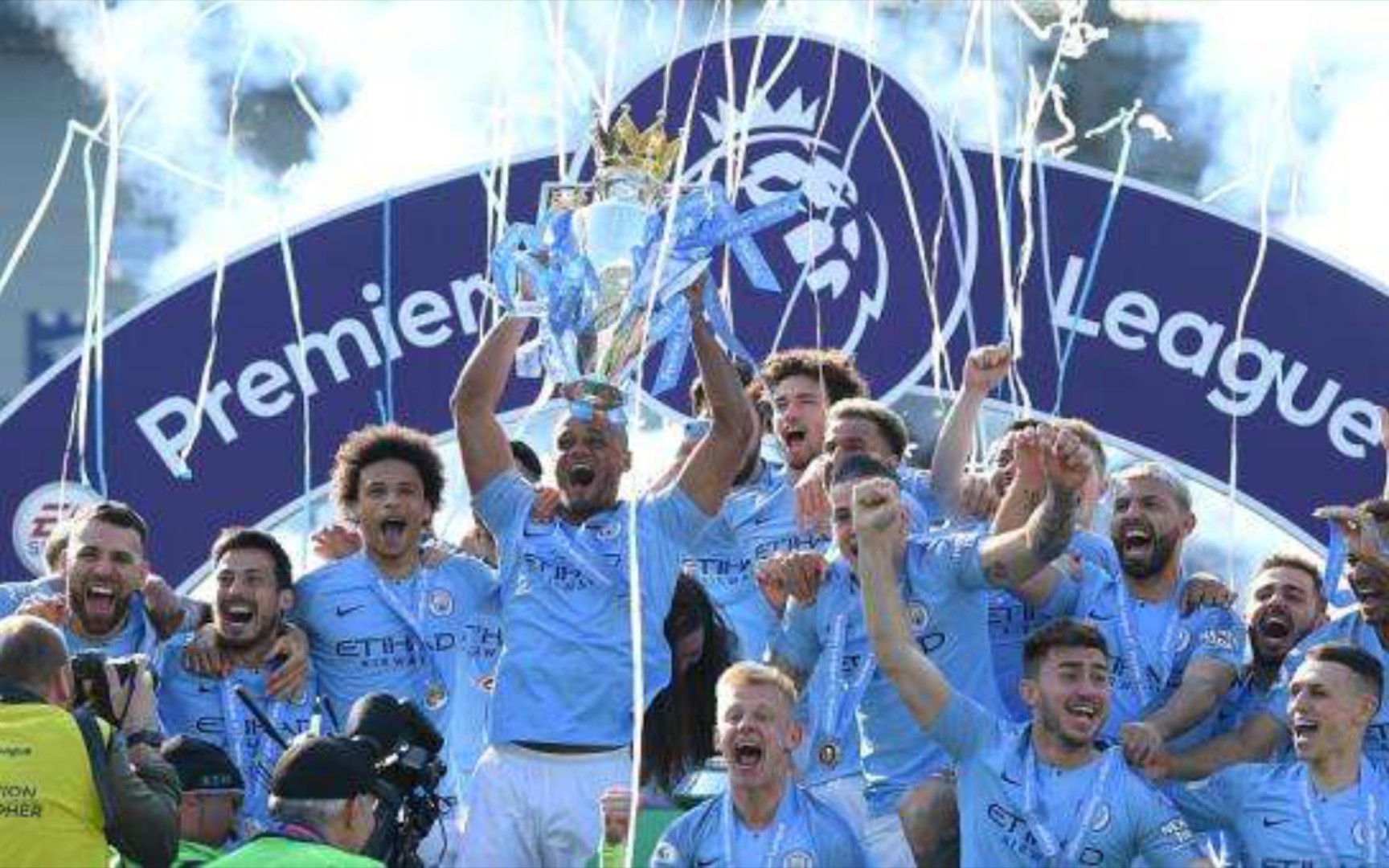 从这些比赛 从这些比赛